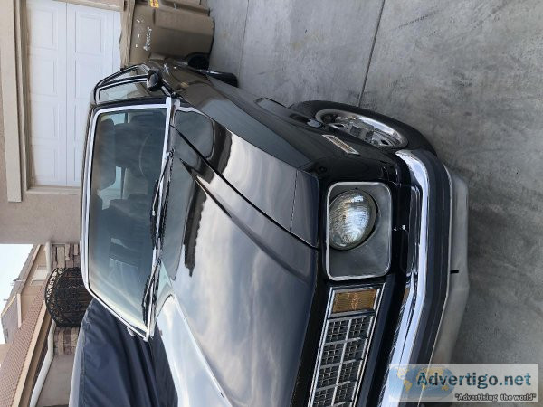 NOVA 1977 HATCHBACK BLK 350 runs