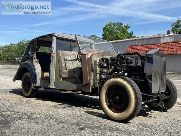 24349 1951 Rolls-Royce Silver Wraith
