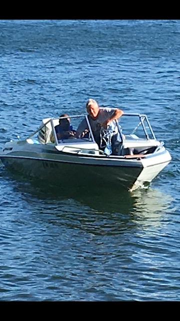 1986 Glastron 16  with 90 Johnson Motor and Trailer