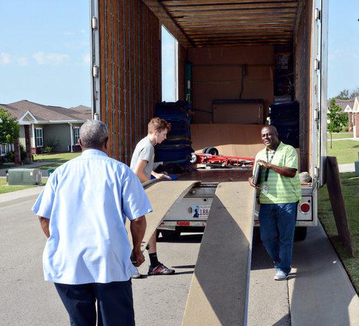 With 4 Hands And A Truck Moving is Never a Struggle