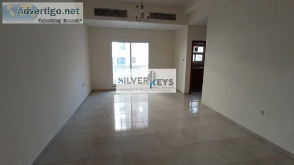 Master bedroom + balcony + spacious flat - silverkeys real estat