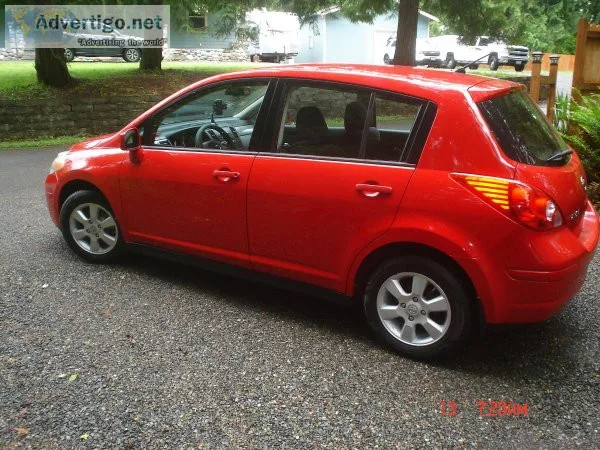 2007 nissan versa hacthback sl