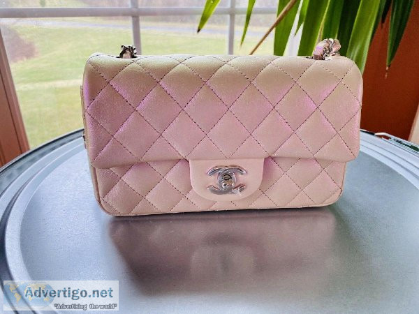 21K CHANEL Classic Mini Flap Bag Iridescent Pink Calfskin Rectan