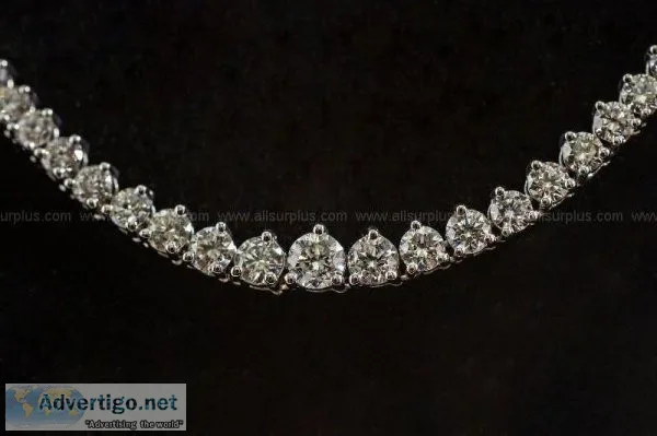 18K White Gold 7.00ct Diamond Necklace Valued  35500.00