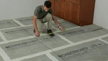 How to tile a floor steps and precautions