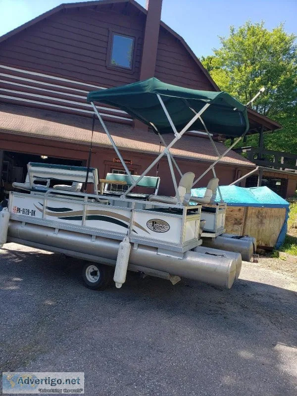 2013 Paddle King 16  Pontoon Boat with Trailer