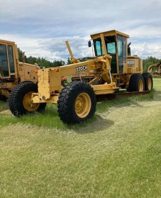 2002 John Deere 770CH Motor Grader For Sale In Goodsoil Saskatch