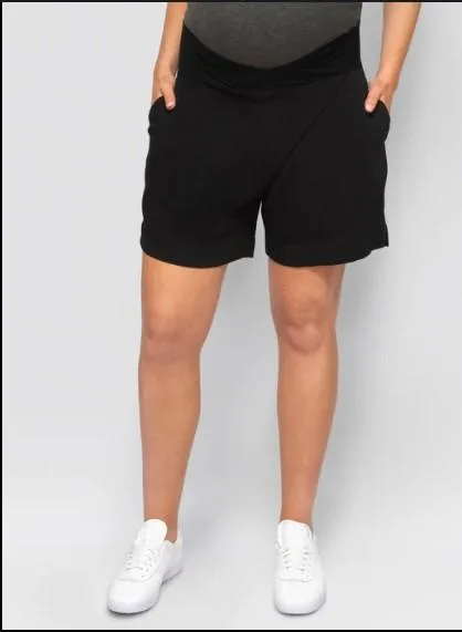Shop Modern Asymmetric Maternity Shorts Online - &uacuteton
