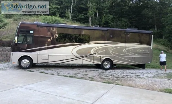 RV-Winnabego Adventurer