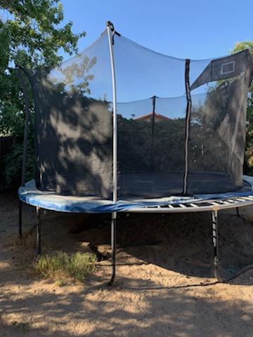 Trampoline for yard