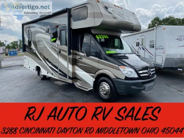 2013 FOREST RIVER SOLERA 24FT CLASS C 2 SLIDES CLEAN LOADED SLEE