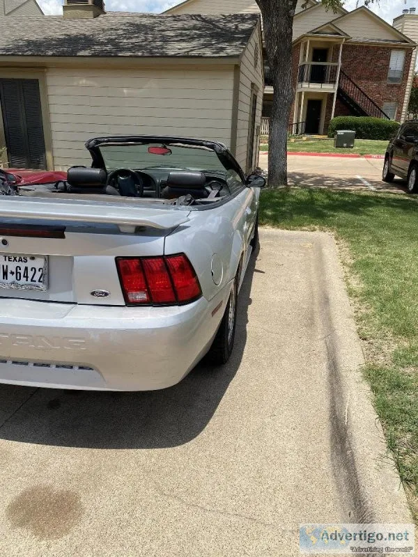 2004 Ford Mustang convertible 40th Anniversary
