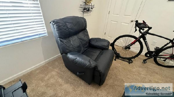 LAZY BOY RECLINER