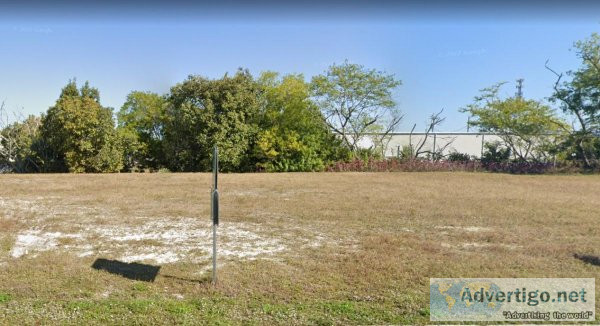 2 waterfront lots for sale in Cape Coral Florida