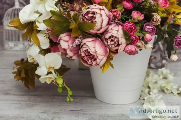 Artificial flowers at wholesale price online