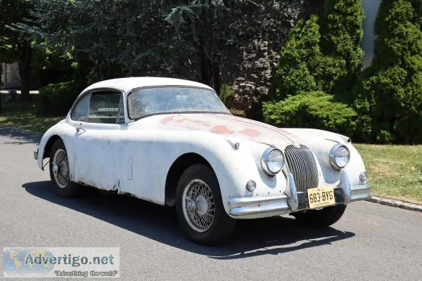 24414 1958 Jaguar XK150