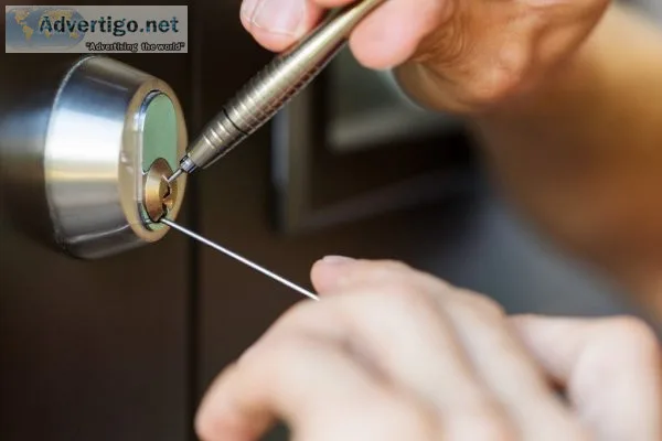 Professional locksmith service providers