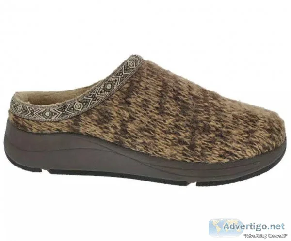 Buy Yourself Drew Shoe Relax Slippers In Brown