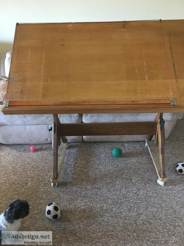 Hamilton drafting table