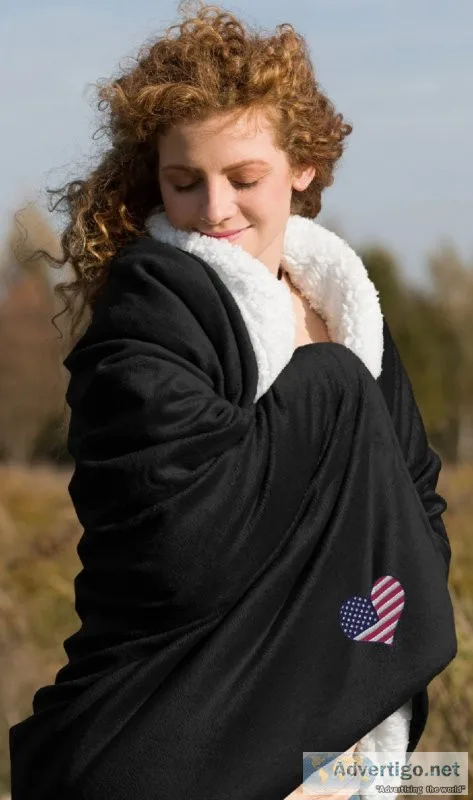 Heart America Premium sherpa blanket
