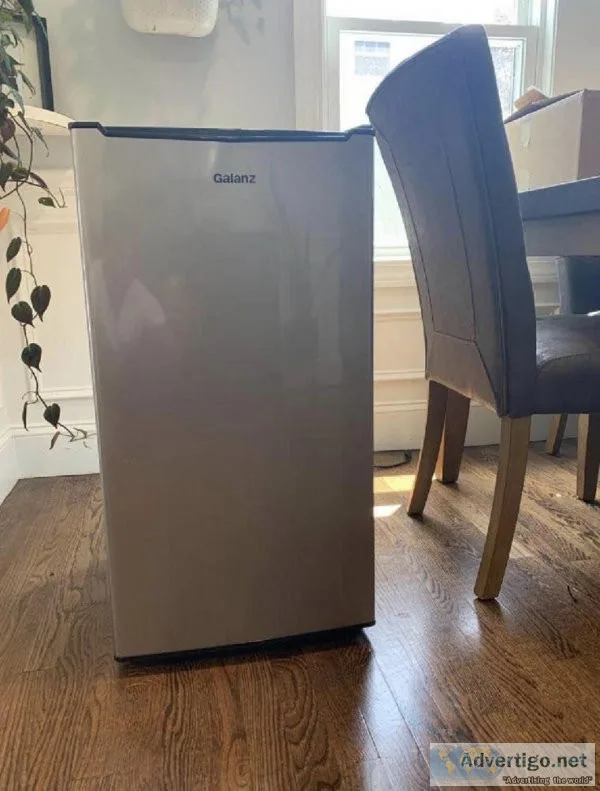 MINI FRIDGE W FREEZER Small Compact Refrigerator 3.3 Cu Ft Stain