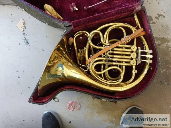 Help Me find my 2 French Horns