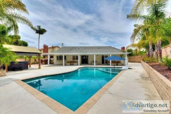 Beautifully upgraded home in Laguna Hills