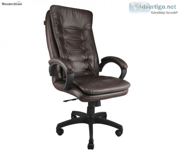 Select best executive office chair online at wooden street