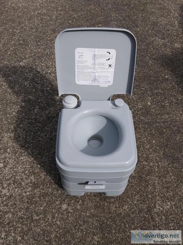 Toilet - Portable Camping Flushable 3.2Gal Tank 5.3Gal Waste
