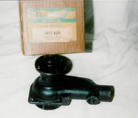 1939-40 STUDEBAKER CHAMPION WATER PUMP