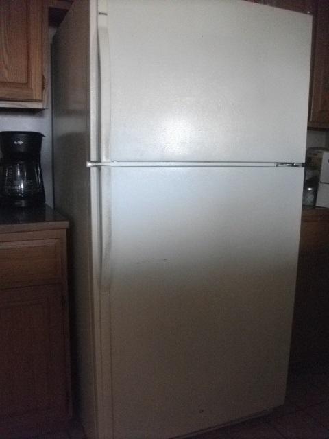 REFRIGERATOR KENMORE