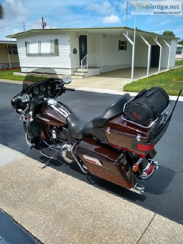 2011 Harley-Davidson Electra Glide&reg Ultra Limited - FLHTK