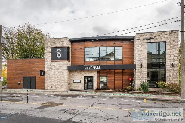 Majestic waterfront building  Restaurant  St-Jean-sur-Richelie u