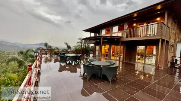 Bungalows in lonavala with swimming pool on rent