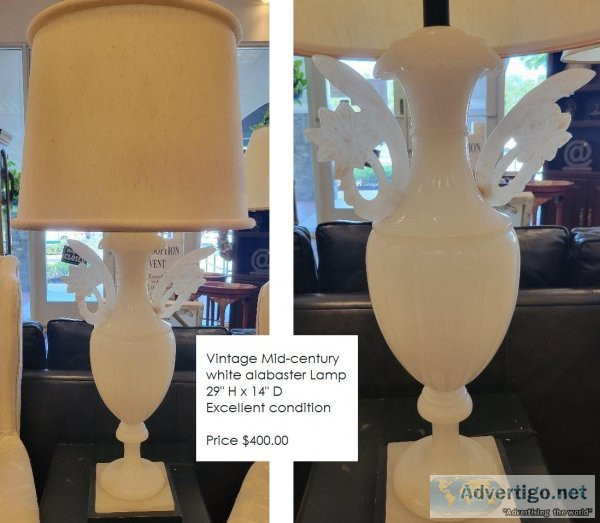 Vintage Mid-century alabaster Lamp