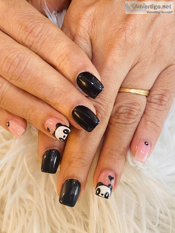 This navratri get beautiful gel nail extension in kolkata
