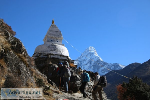 Everest base camp trek with cho la pass