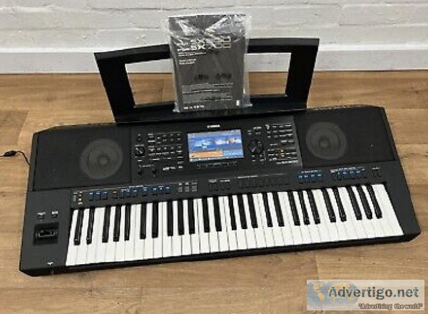 Yamaha PSR-SX900 Arranger Keyboard
