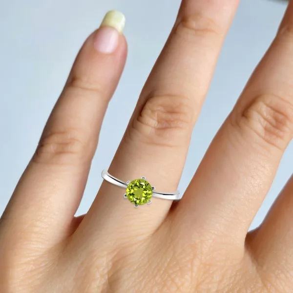 Stunning collection of peridot ring at sagacia jewelry