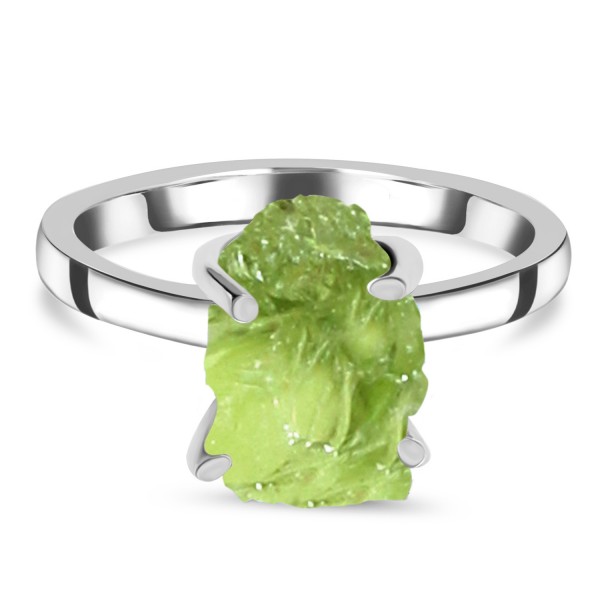 Stunning collection of peridot ring at sagacia jewelry