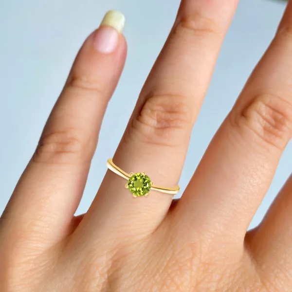 Stunning collection of peridot ring at sagacia jewelry