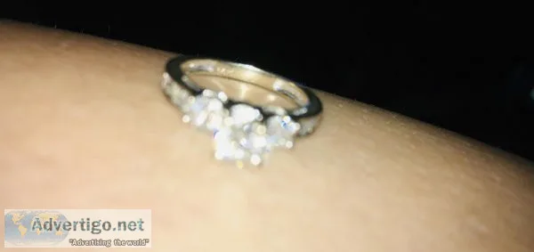14K White Gold Diamond Ring