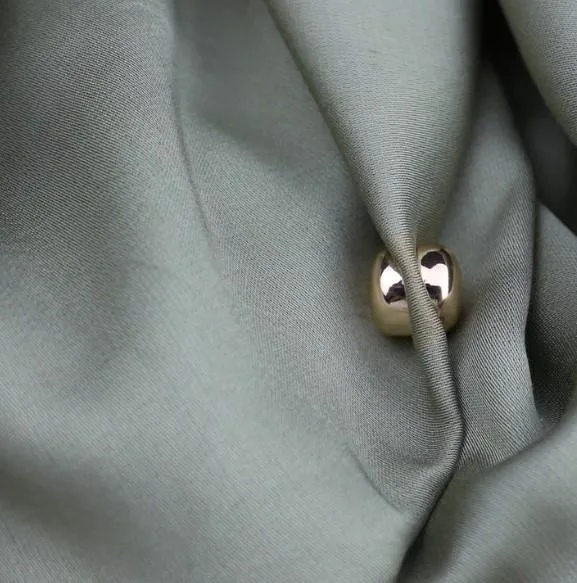 Check Out Gold Hijab Magnet for Women - Awra