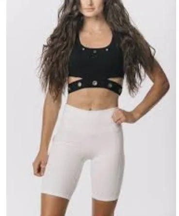 Tough Sportswear for Gals