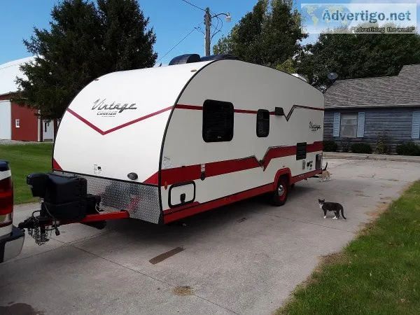 RV Camper Gulfstream Vintage Cruiser