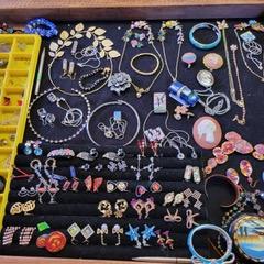 GarageEstate Sale 108 4742 HazelwoodFremontCA 94536