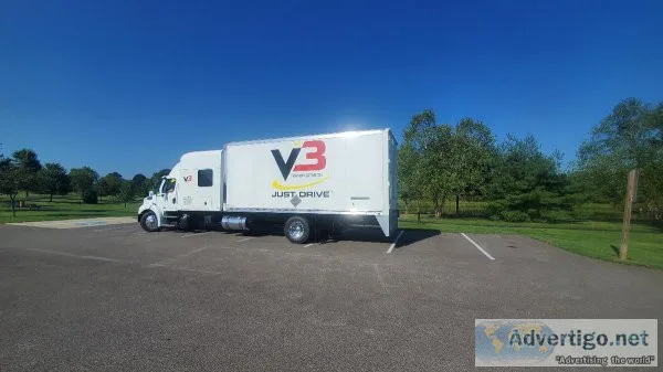 NEW Straight Trucks and Need Drivers