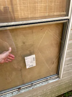 2 panes of glass
