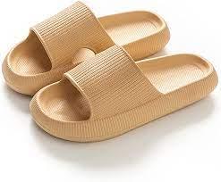 Women Thick Platform Cloud Slippers