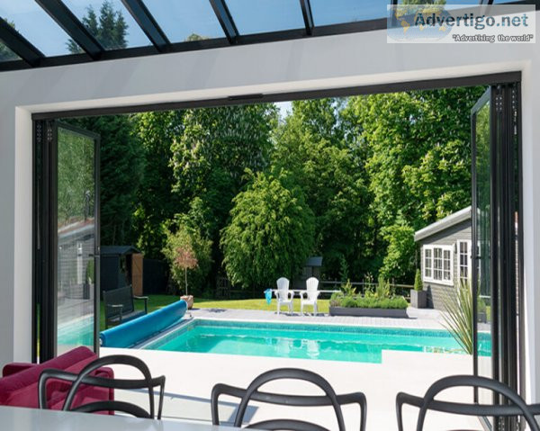 Frameless doors in dubai